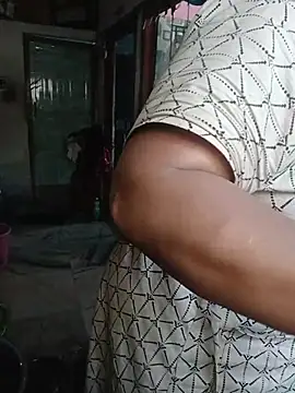 Snapshot of Ivy-09 chatting on February 27, 2026, 5:18 am Ivy-09 online show from February 27, 2026, 5:18 am