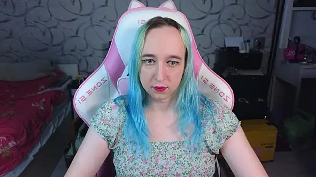 TheTrixy online show from November 18, 2025, 7:35 am