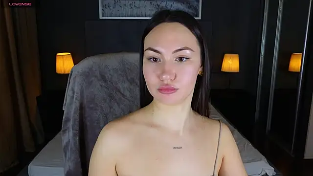 GIGI BENNET online show from January 31, 2025, 5:30 am