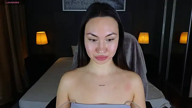 GIGI BENNET online show from January 31, 2025, 9:05 am