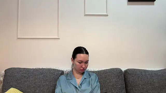 GIGI BENNET online show from March 16, 2025, 5:03 am