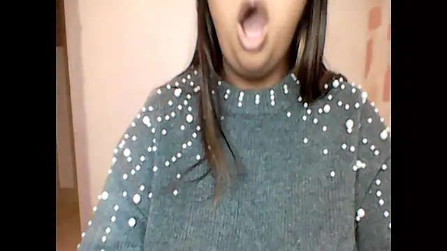 ArisaGonzalez online show from December 5, 2025, 12:47 pm