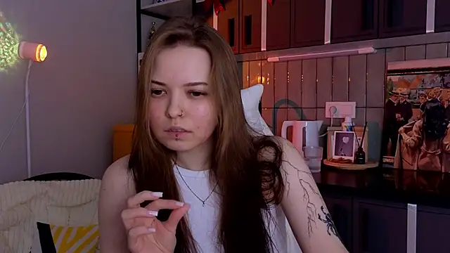 doll lol  online show from December 18, 2025, 6:03 pm