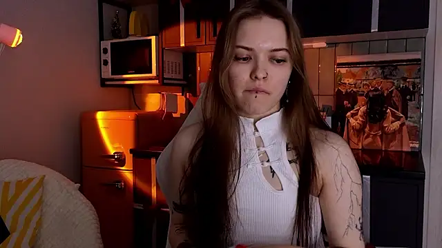 doll lol  online show from February 22, 2026, 3:54 pm