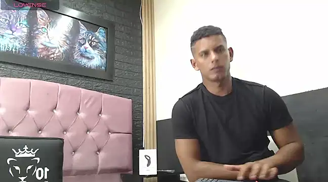 Chris Dick23 online show from February 26, 2025, 7:20 am