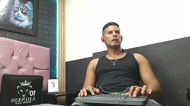 Chris Dick23 online show from March 1, 2025, 4:47 am