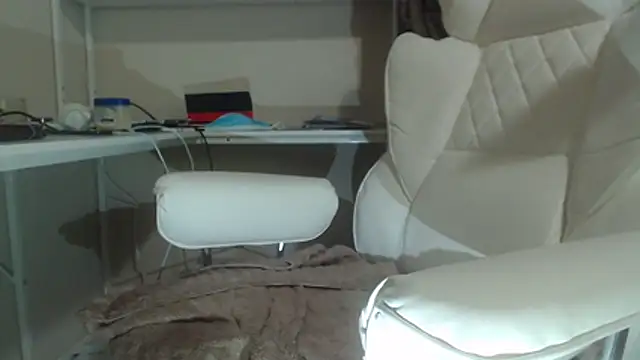 Tecsavy online show from December 14, 2025, 5:13 am