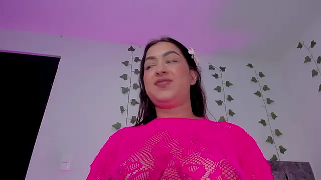 Miaa Garcia online show from June 4, 2026, 9:54 pm