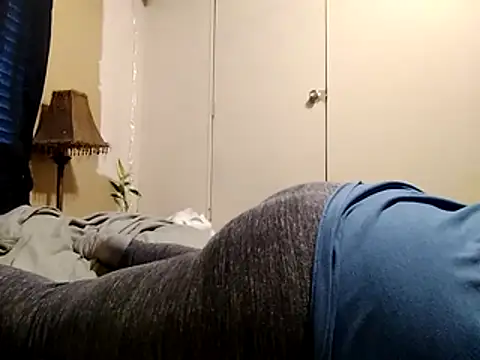 Snapshot of missthickness35_Pika chatting on November 21, 2025, 10:19 pm missthickness35 Pika online show from November 21, 2025, 10:19 pm