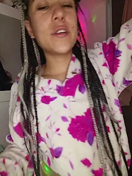 Hellen dumont online show from November 2, 2025, 2:25 am