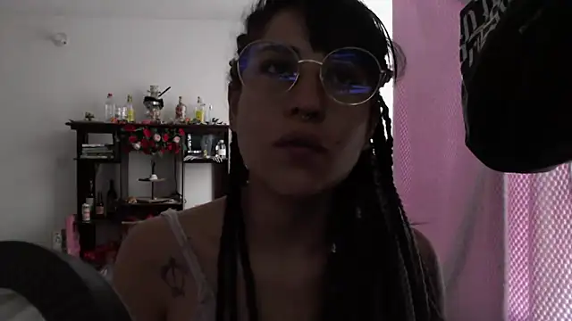 Hellen dumont online show from November 28, 2025, 9:28 pm