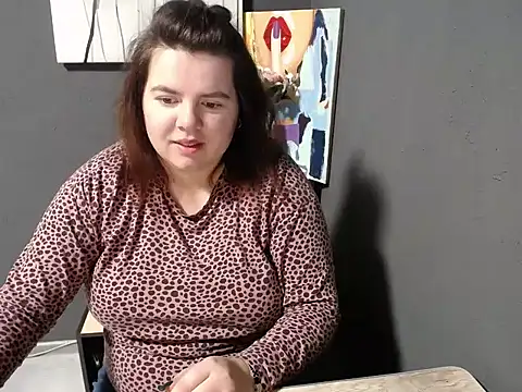 so shy online show from January 30, 2025, 7:07 am