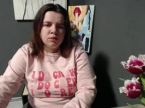 so shy online show from March 9, 2025, 7:01 am