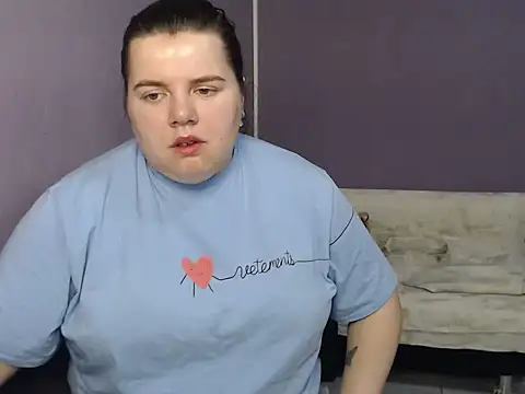 so shy online show from September 24, 2025, 7:12 am