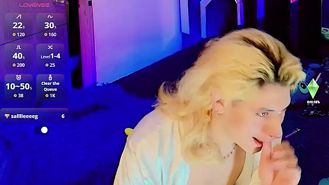 Snapshot of honey_skin chatting on October 2, 2025, 5:31 pm honey skin online show from October 2, 2025, 5:31 pm