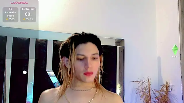 Snapshot of honey_skin chatting on November 15, 2025, 12:19 am honey skin online show from November 15, 2025, 12:19 am