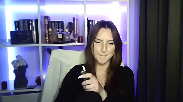 X Alisa online show from February 19, 2026, 8:27 pm