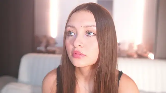 Snapshot of katlyn_martins chatting on July 18, 2026, 6:23 pm katlyn martins online show from July 18, 2026, 6:23 pm