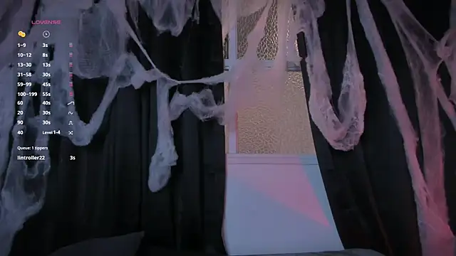 AramJoness online show from October 21, 2025, 7:25 pm