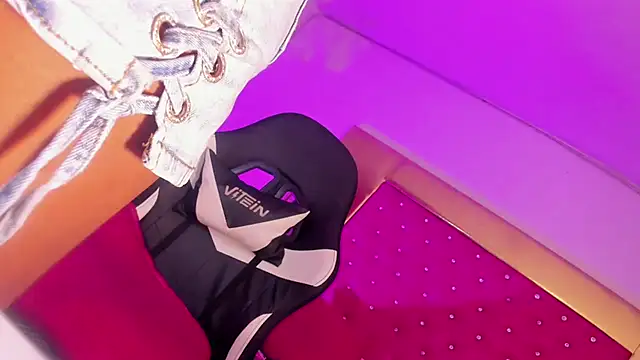 Orianadollx online show from March 9, 2025, 3:54 am