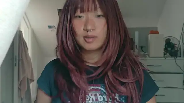 xxxYUKARIxxx online show from June 4, 2026, 1:39 pm