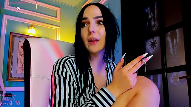 Snapshot of 1Munique chatting on February 7, 2025, 2:47 pm 1Munique online show from February 7, 2025, 2:47 pm