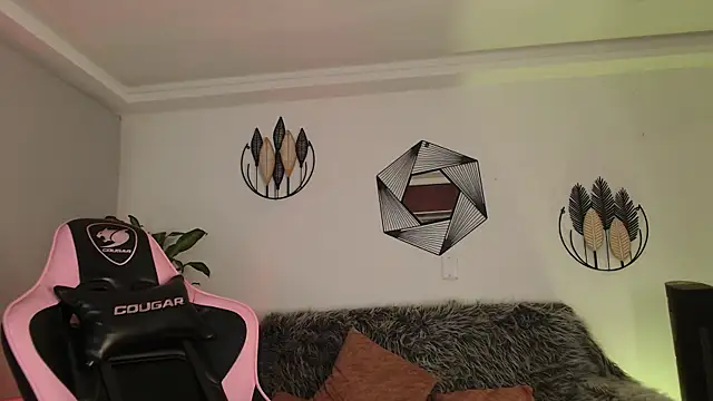 Snapshot of Mayli-x chatting on March 16, 2025, 7:26 am Mayli-x online show from March 16, 2025, 7:26 am