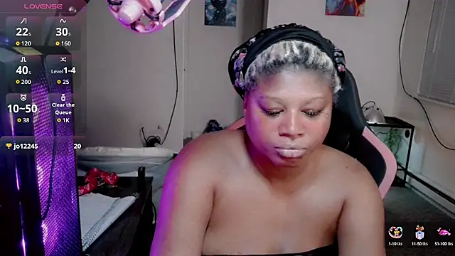 lexilove8 online show from September 29, 2025, 3:22 am