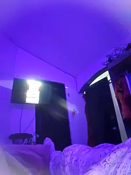 Christopherlohr57 online show from April 5, 2026, 3:42 pm