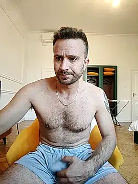 Snapshot of gilera250s chatting on October 3, 2025, 1:19 pm gilera250s online show from October 3, 2025, 1:19 pm