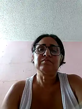 Snapshot of _candi chatting on January 29, 2025, 8:04 pm candi online show from January 29, 2025, 8:04 pm