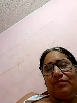 Snapshot of _candi chatting on January 30, 2025, 9:47 am candi online show from January 30, 2025, 9:47 am