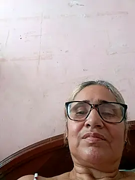  candi online show from October 8, 2025, 3:20 pm