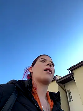 Snapshot of RiriRoseey chatting on October 5, 2025, 7:28 am RiriRoseey online show from October 5, 2025, 7:28 am