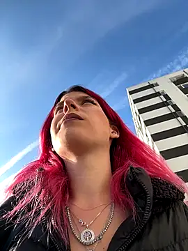 Snapshot of RiriRoseey chatting on October 22, 2025, 6:46 am RiriRoseey online show from October 22, 2025, 6:46 am