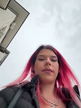 Snapshot of RiriRoseey chatting on October 26, 2025, 7:58 am RiriRoseey online show from October 26, 2025, 7:58 am