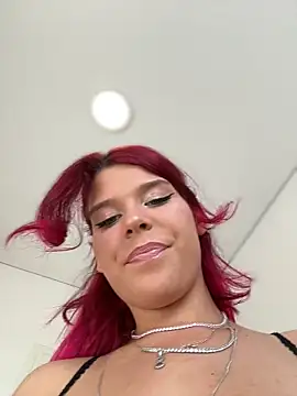 RiriRoseey online show from May 12, 2026, 2:25 pm