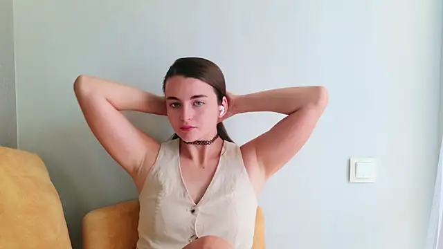 Miss Arwen online show from June 30, 2026, 7:53 am