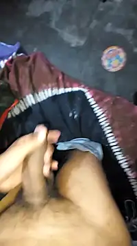 Snapshot of studboy1111 chatting on February 18, 2025, 2:06 pm studboy1111 online show from February 18, 2025, 2:06 pm