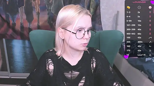 Snapshot of miray_kuriyama123 chatting on February 14, 2025, 12:30 am miray kuriyama123 online show from February 14, 2025, 12:30 am