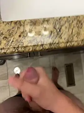 Snapshot of hornybigdicc chatting on November 9, 2025, 2:37 pm hornybigdicc online show from November 9, 2025, 2:37 pm