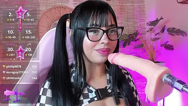 Snapshot of Jena_nicols chatting on February 4, 2025, 3:44 am Jena nicols online show from February 4, 2025, 3:44 am