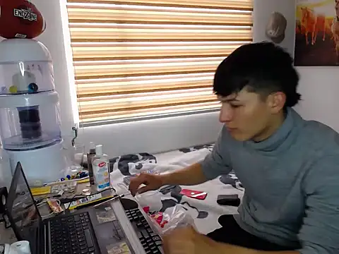 Snapshot of Pharaon_71 chatting on February 27, 2025, 8:31 pm Pharaon 71 online show from February 27, 2025, 8:31 pm