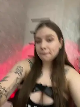 Snapshot of Vikki_toriya chatting on December 26, 2024, 3:42 pm Vikki toriya online show from December 26, 2024, 3:42 pm