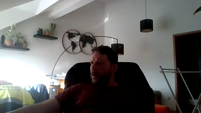 BennyLommy online show from March 11, 2026, 3:07 pm