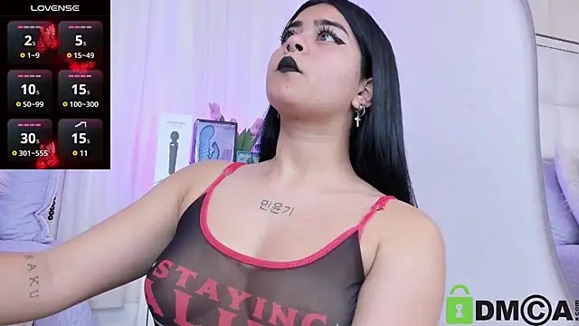 Snapshot of atena_hill chatting on December 13, 2024, 8:26 pm atena hill online show from December 13, 2024, 8:26 pm