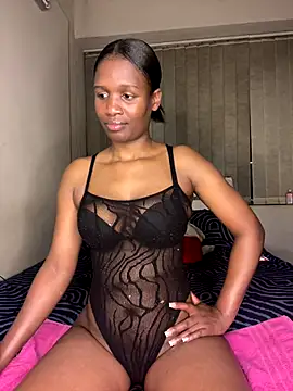 Kinkyy  online show from October 28, 2025, 10:23 pm