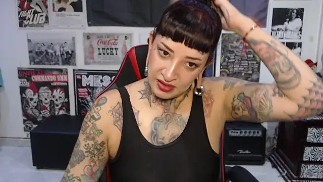 Rollyderolandia666 online show from January 7, 2026, 10:12 pm