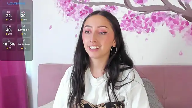 Snapshot of v1cky_ chatting on January 17, 2025, 10:45 pm v1cky online show from January 17, 2025, 10:45 pm