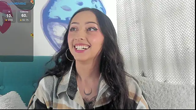 Snapshot of v1cky_ chatting on February 6, 2025, 9:28 pm v1cky online show from February 6, 2025, 9:28 pm